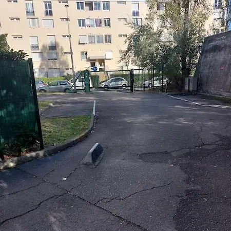 Superbe Appart Avec Terrasse De 16m2-clim-wifi-netfix